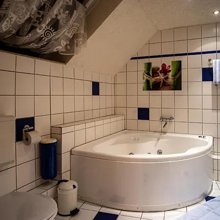 Restaurant Wolfsschlucht Gmbh