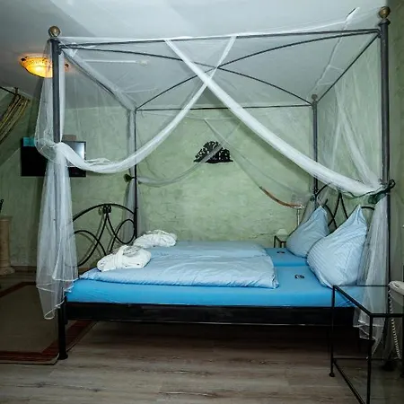 酒店 Restaurant Wolfsschlucht Gmbh