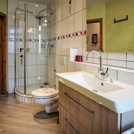 Restaurant Wolfsschlucht Gmbh Otel Bad Muenstereifel