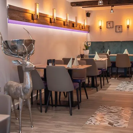 Restaurant Wolfsschlucht Gmbh *