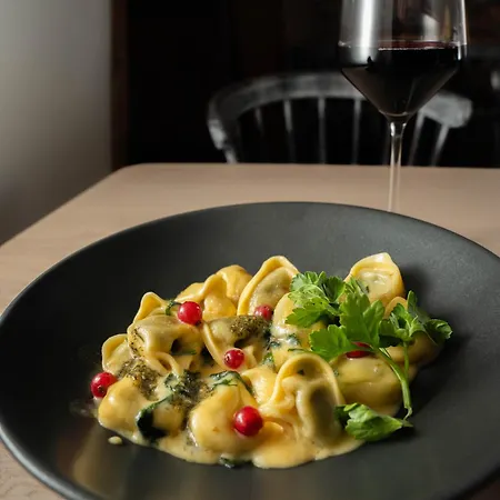 Restaurant Wolfsschlucht Gmbh * Bad Munstereifel