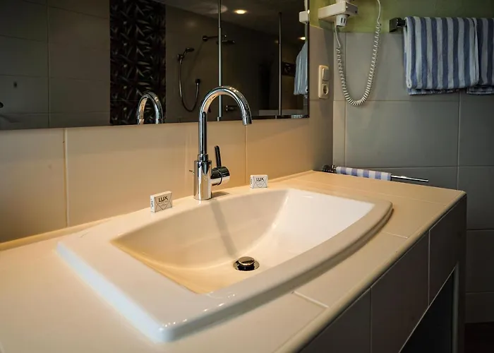 Hotel Restaurant Wolfsschlucht Gmbh *