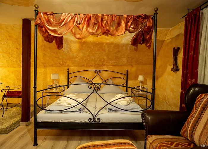 Restaurant Wolfsschlucht Gmbh Hotel